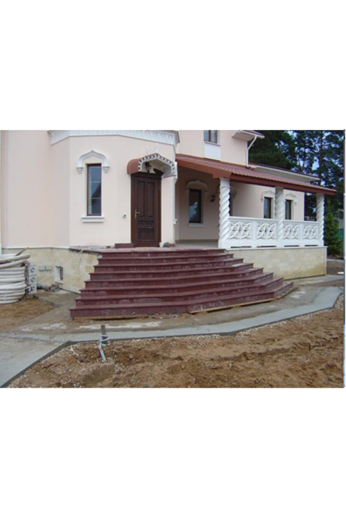 Крыльцо из гранита Лезниковского месторождения
